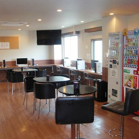 Capsule Hotel Kobe Sannomiya (Adults Only) Екстер'єр фото