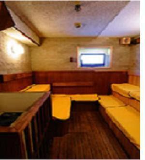 Capsule Hotel Kobe Sannomiya (Adults Only) Екстер'єр фото